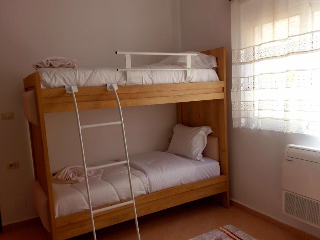 Apartment Antigona Gjirokastër الغرفة الصورة